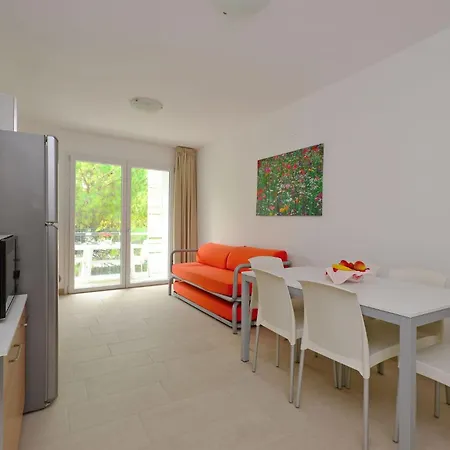 Cozy For Families With Balcony