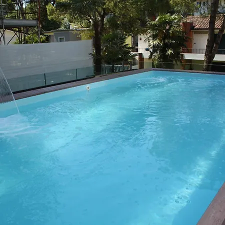 Cozy For Families With Balcony Lignano Sabbiadoro